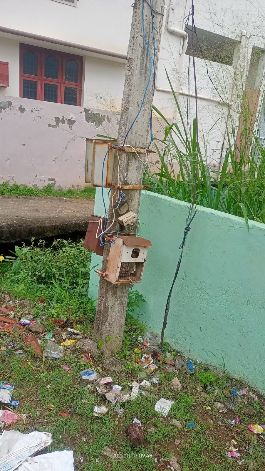 பாதுகாப்பாக அமைக்க வேண்டும் பாதுகாப்பாக அமைக்க வேண்டும்