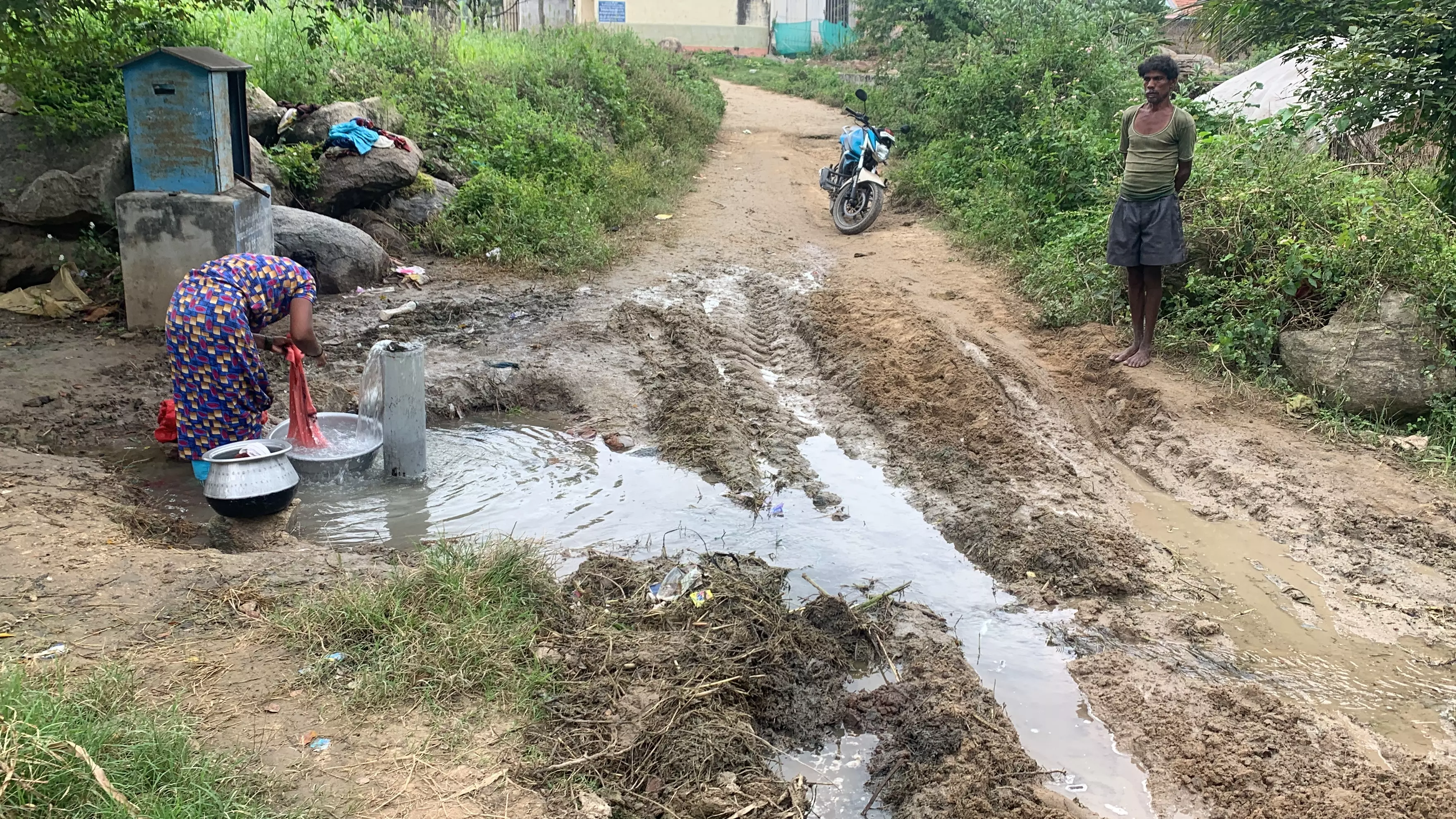 வீணாகும் தண்ணீர்