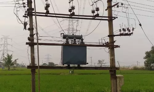 பழுதடைந்த டிரான்ஸ்பார்மர்