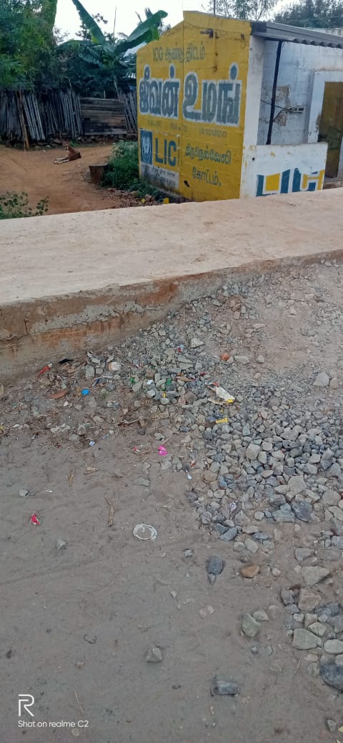 பாதை வசதி தேவை