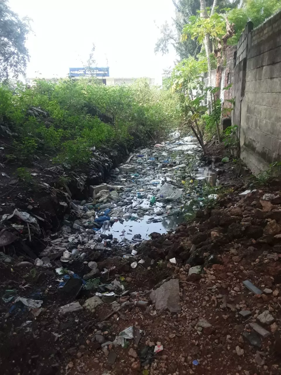 கிடப்பில் பராமரிப்பு பணி