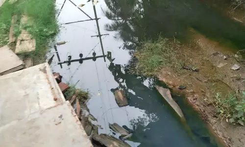 வடிகால் வசதி வேண்டும் வடிகால் வசதி வேண்டும்