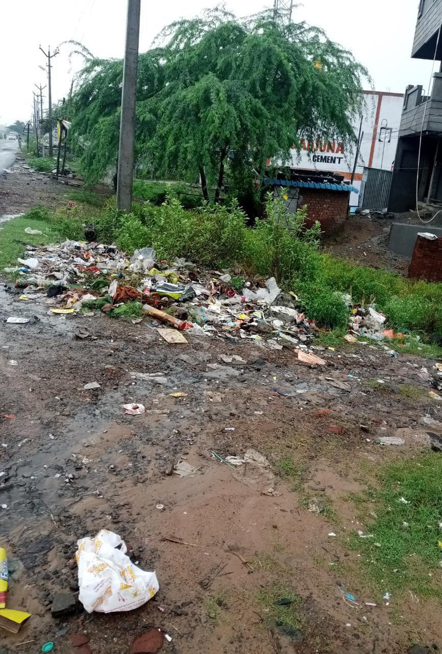 குப்பைகளை அகற்றுவார்களா? குப்பைகளை அகற்றுவார்களா?