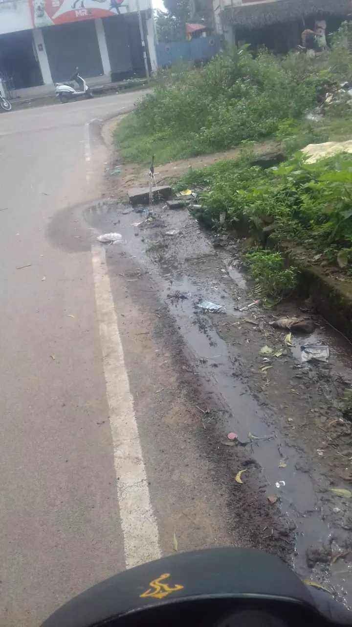 வீணாகும் குடிநீர்