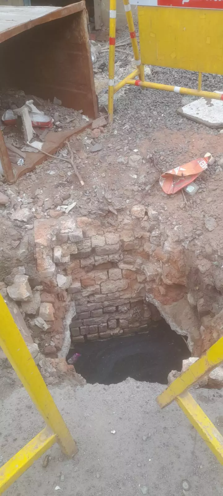 ஆபத்தான பள்ளம்