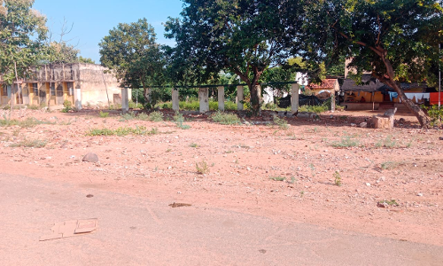 இடிக்கப்பட்ட அரசு பள்ளி எப்பொழுது கட்டப்படும் ??