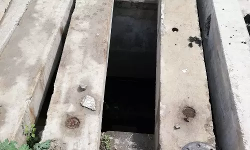 மூடப்படாத தொட்டி மூடப்படாத தொட்டி