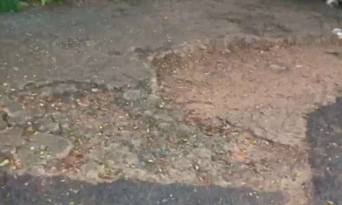 சிமெண்ட் தரை சேதம்