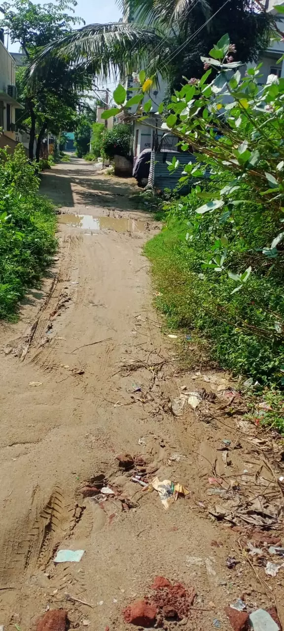 சாலை வசதி தேவை