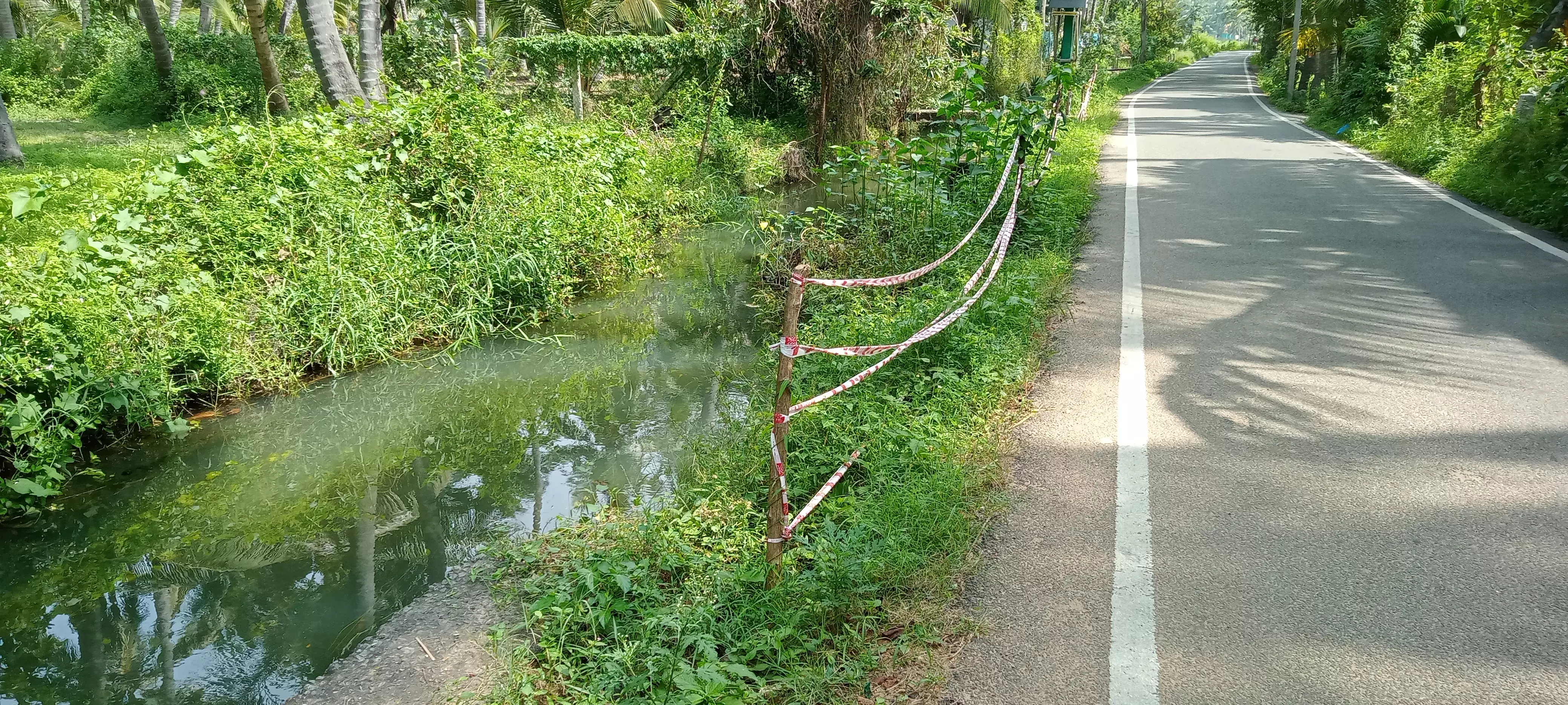 ஆற்றின் கரை கட்டப்படுமா? ஆற்றின் கரை கட்டப்படுமா?