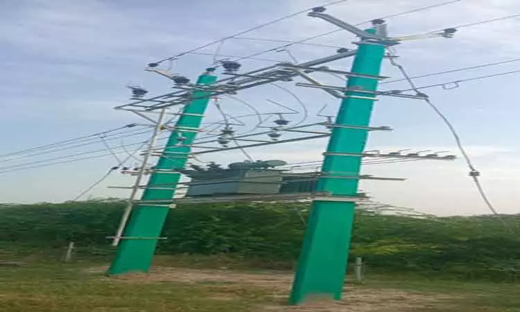 காட்சி பொருளான புதிய டிரான்ஸ்பார்மர் காட்சி பொருளான புதிய டிரான்ஸ்பார்மர்