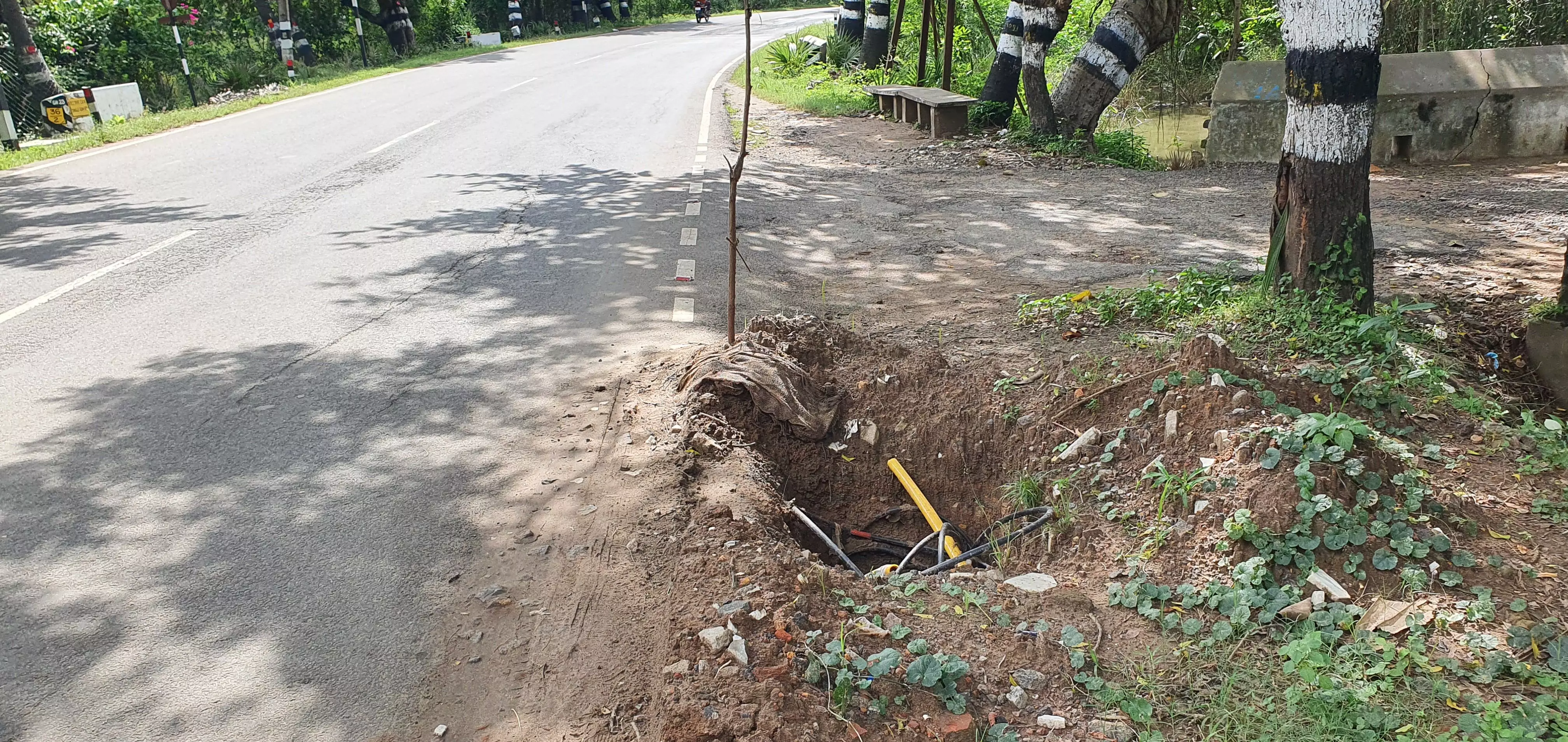 ஆபத்தான குழிகள்