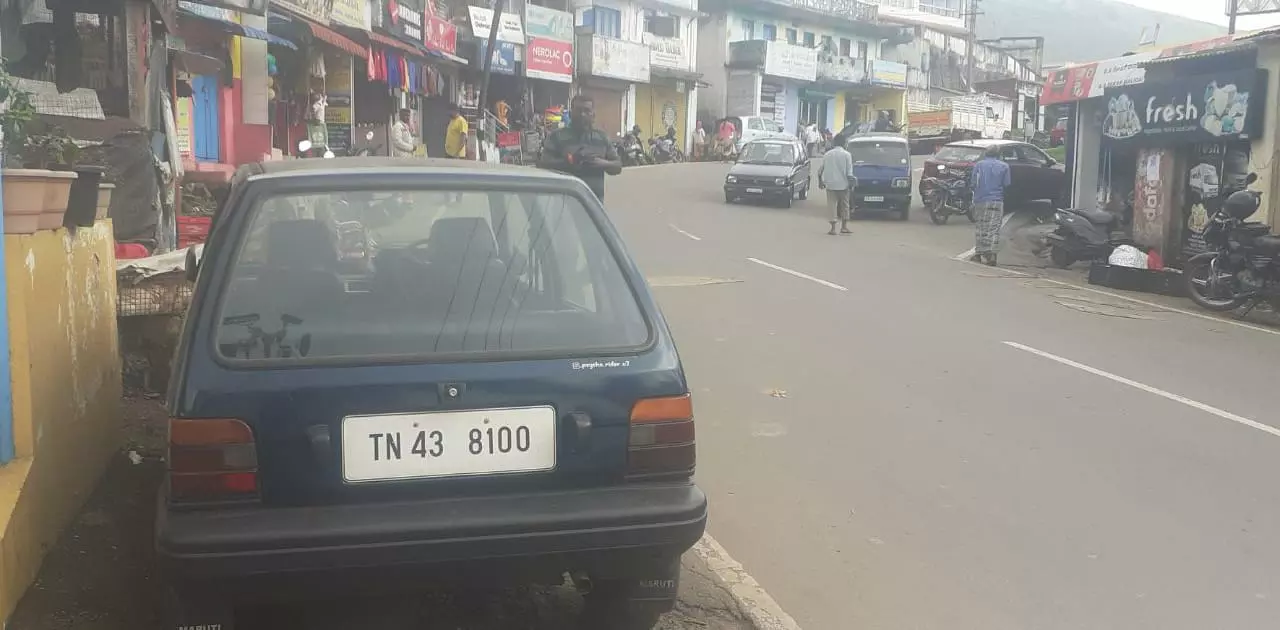 வாகனங்களால் இடையூறு