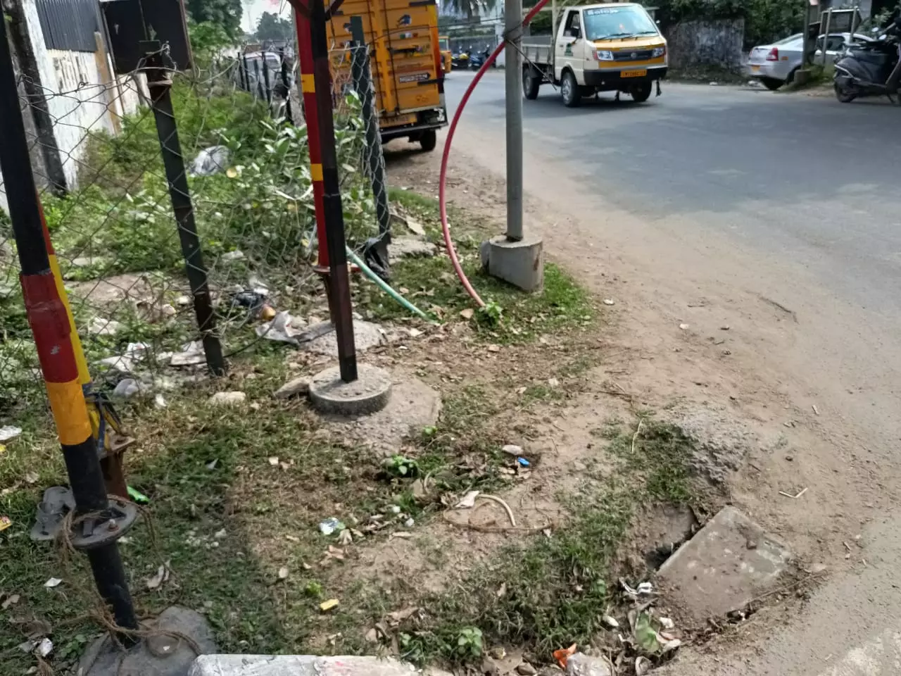 நிழற்குடை வேண்டி விண்ணப்பம்