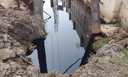 அபாயகரமான பள்ளம்