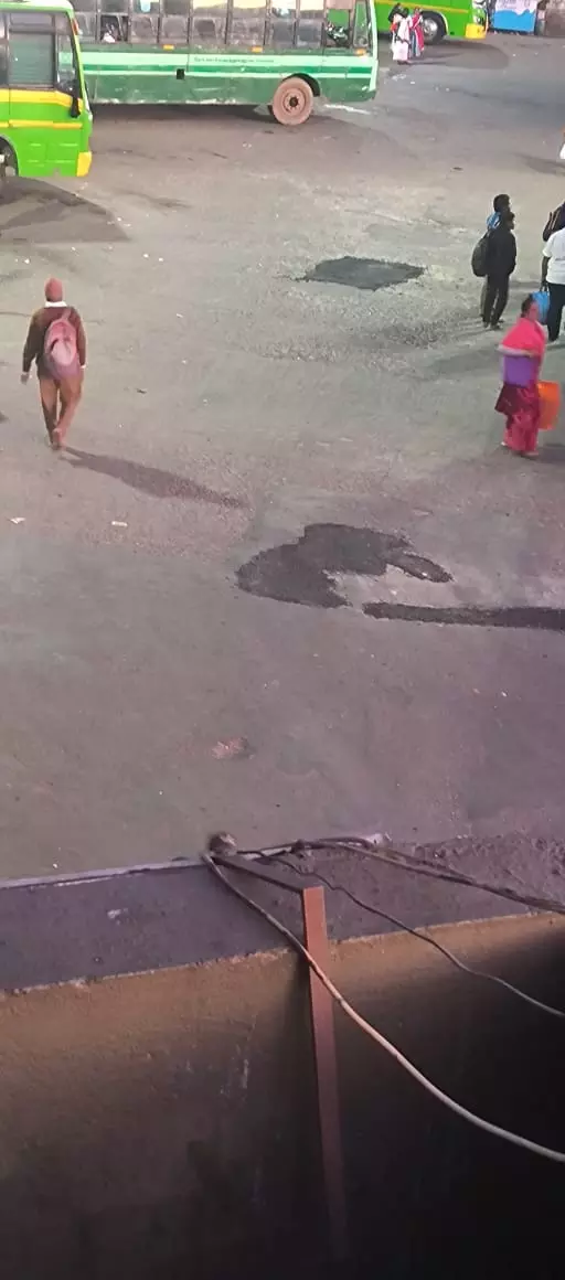 உடைந்த தரைத்தளம் சீரமைப்பு