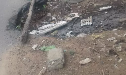 ஆபத்தான பள்ளம் மூடப்படுமா? ஆபத்தான பள்ளம் மூடப்படுமா?