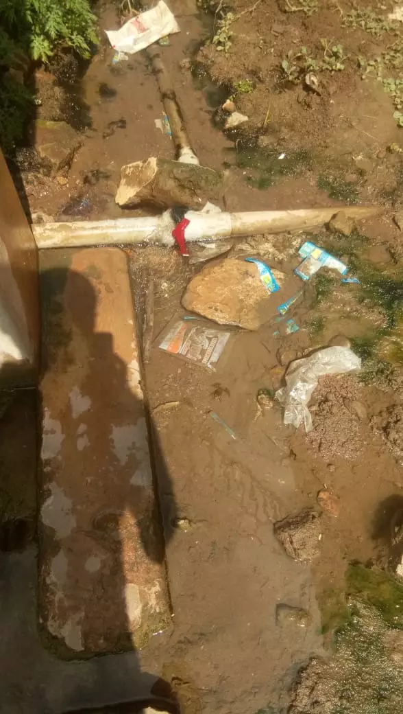 வீணாகும் குடிநீர் வீணாகும் குடிநீர்