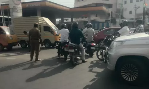சிக்னல் அமைக்கப்படுமா? சிக்னல் அமைக்கப்படுமா?