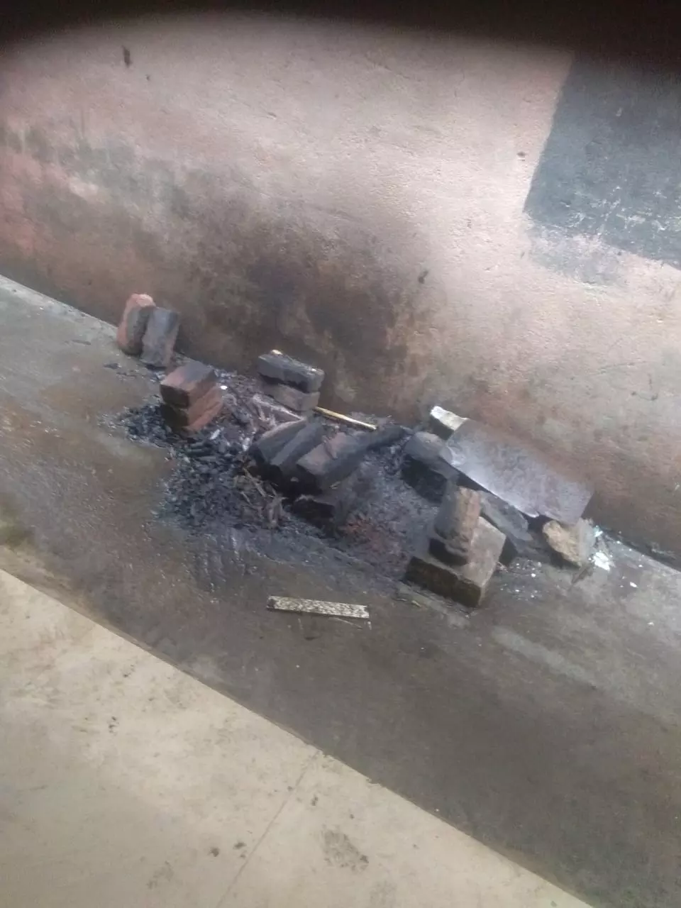 மாணவர்களின் நலன் கேள்விக்குறி