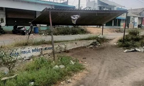 ஆபத்தான நிழற்குடை ஆபத்தான நிழற்குடை