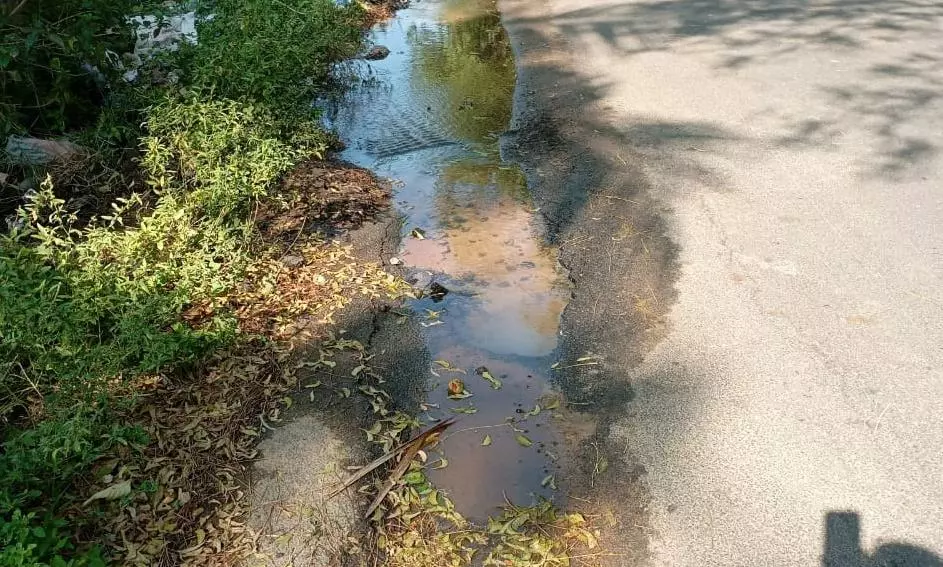 வீணாகும் குடிநீர்