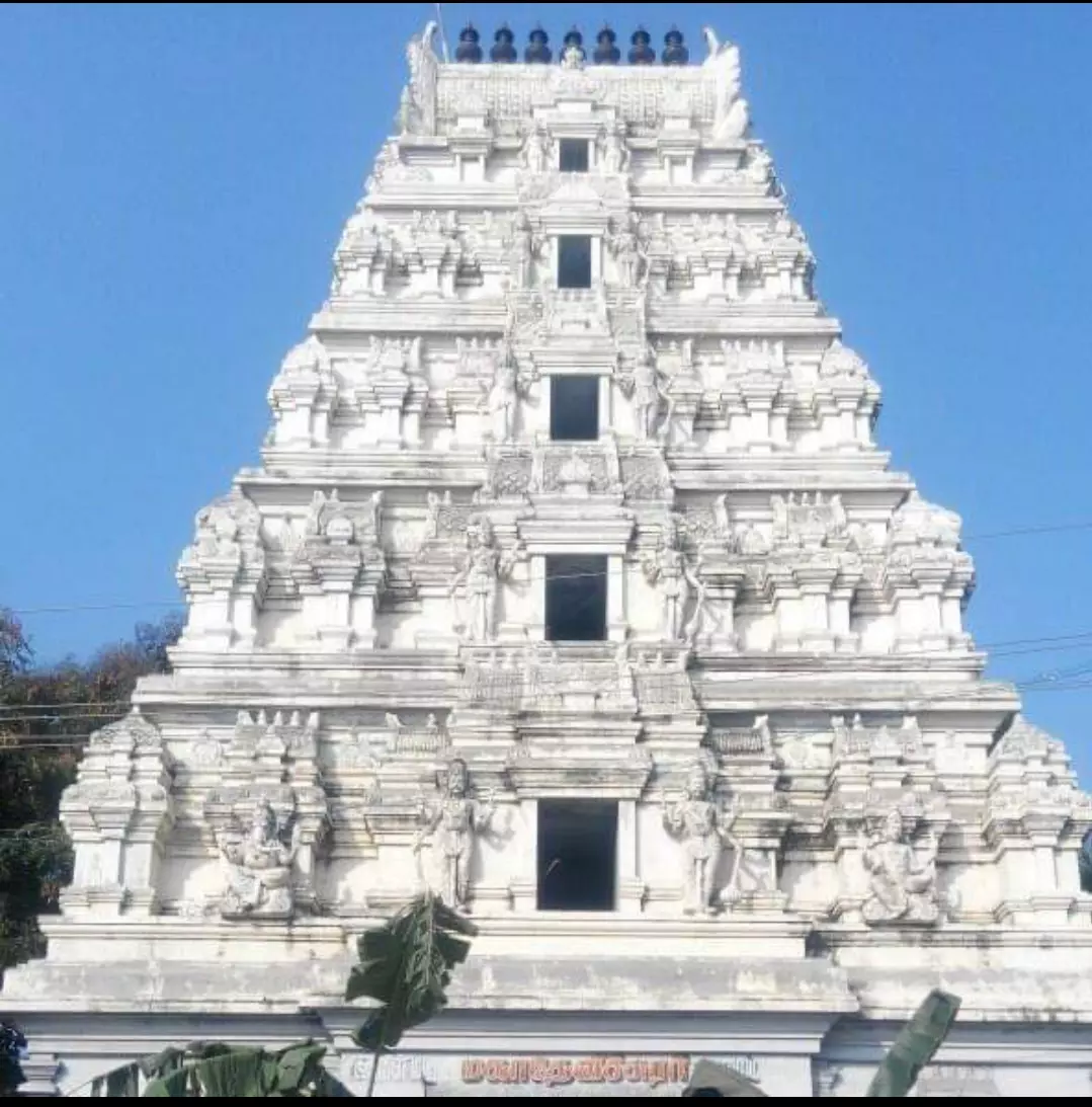 கோவில் புனரமைப்பு பணி தொடங்குவது எப்போது? கோவில் புனரமைப்பு பணி தொடங்குவது எப்போது?