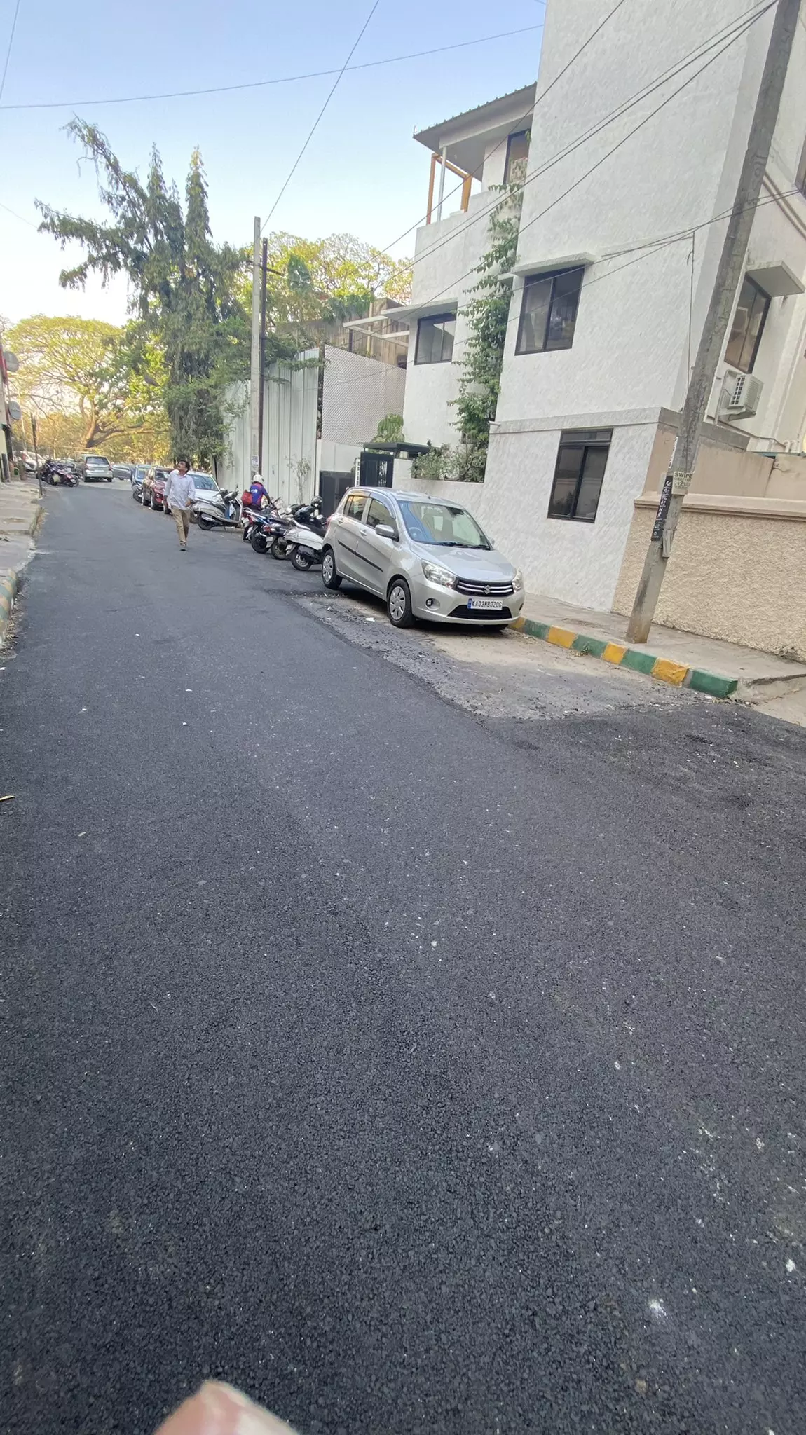 தார் சாலை முழுமையாக அமைக்கப்படுமா?