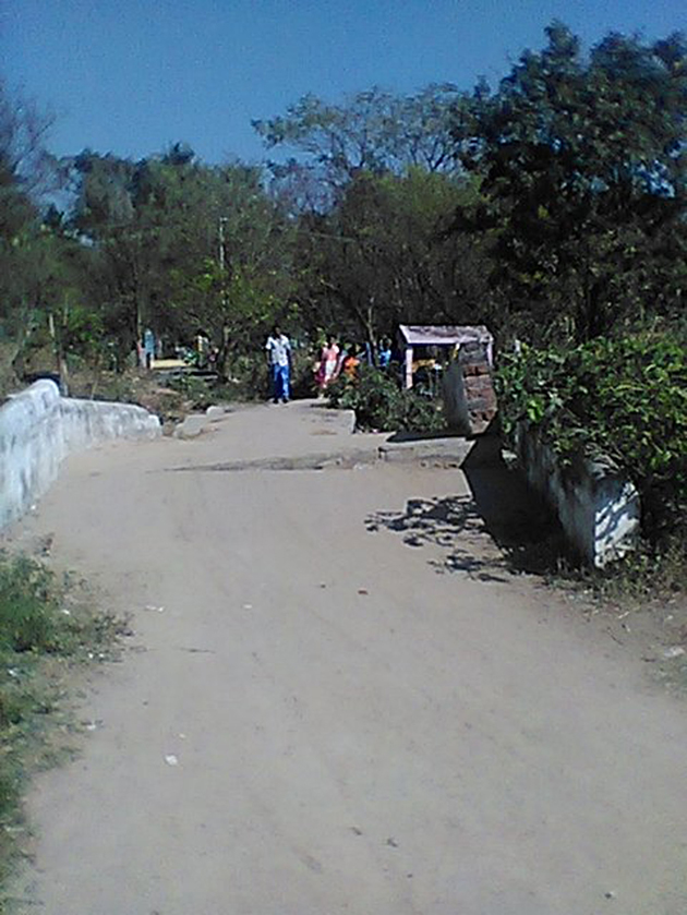 சிறு பாலம் பழுது