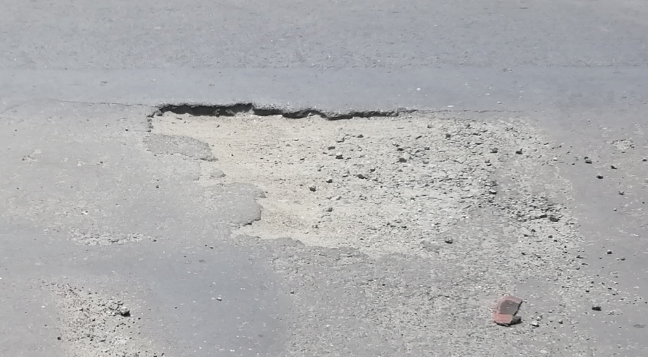 வாகன ஓட்டிகள் அவதி