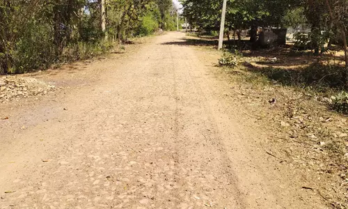 வாகன ஓட்டிகள் அவதி