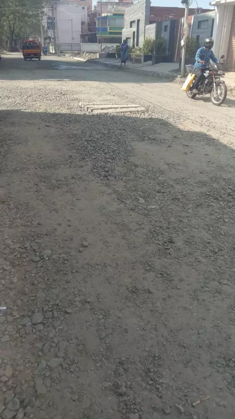 ரோடு போடுவார்களா? ரோடு போடுவார்களா?