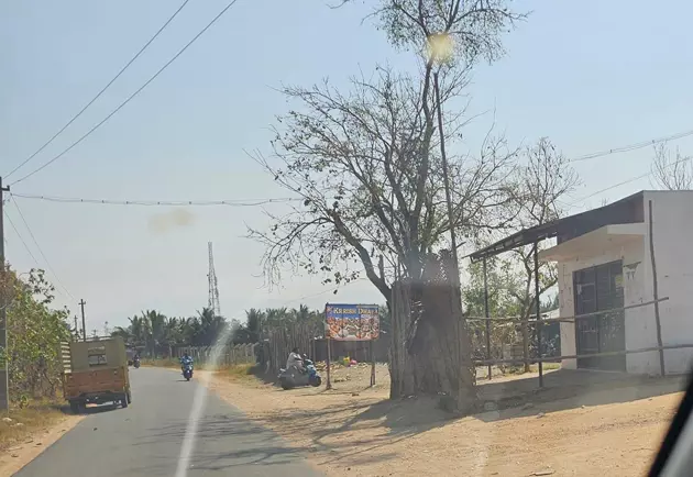 மதுபான கடையை வேறு இடத்துக்கு மாற்ற வேண்டும்