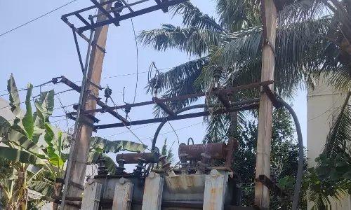 பழுதடைந்த டிரான்ஸ்பார்மர்