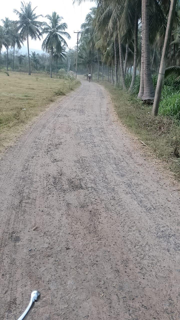 தார் சாலை பழுது