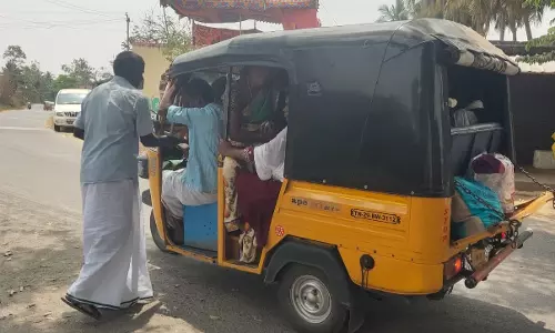 விதிகளை மீறும் ஆட்டோக்கள்