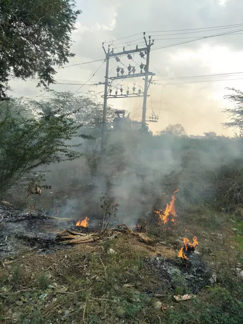ஆபத்தை உணராமல் தீவைப்பு ஆபத்தை உணராமல் தீவைப்பு