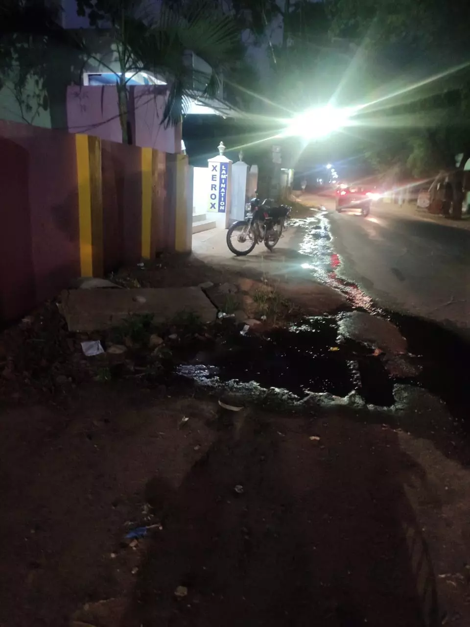 வீணாகும் குடிநீர்