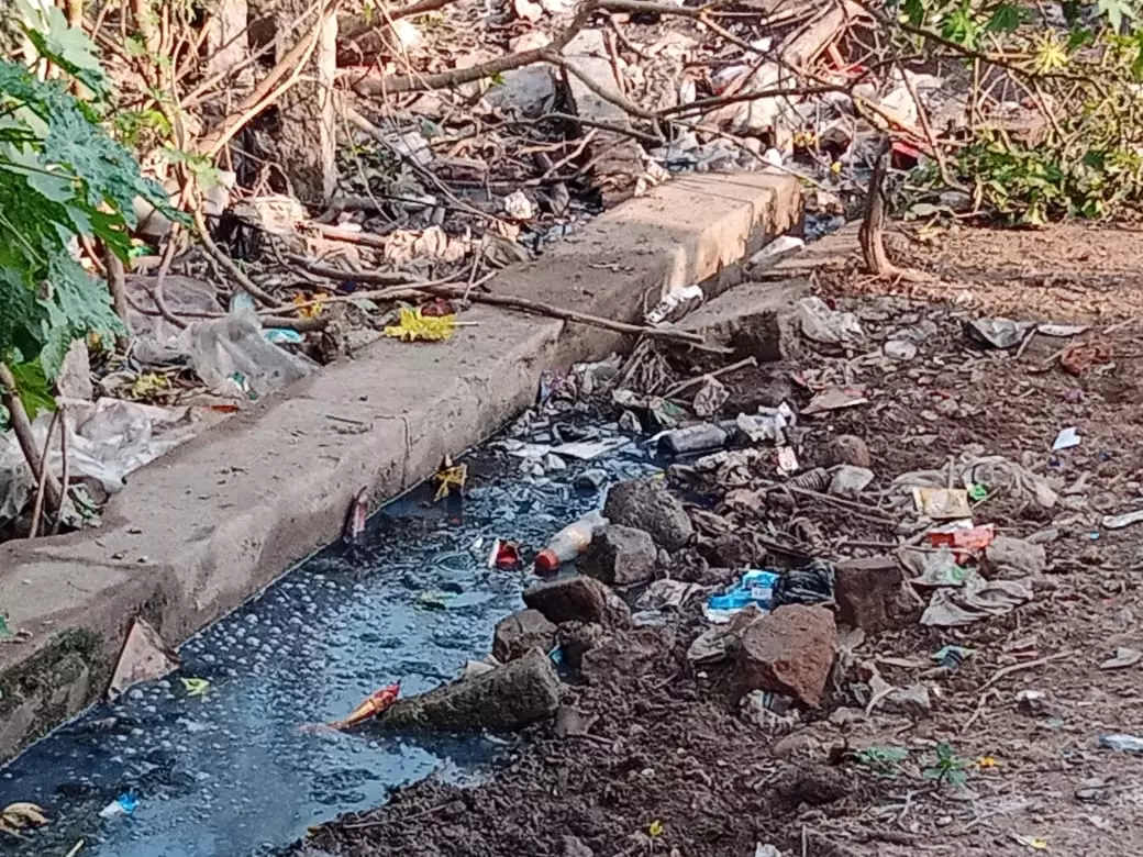 கால்வாய் தூர்வாரப்படுமா?