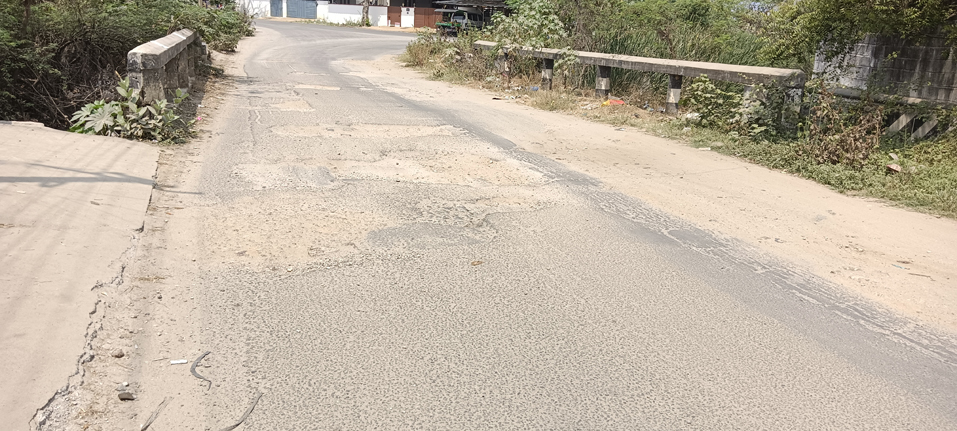 வாகன ஓட்டிகள் அவதி