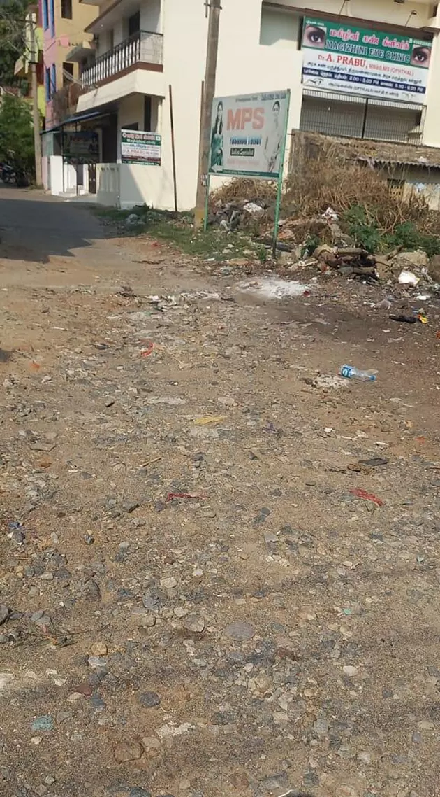 சிமெண்டு சாலை அமைக்க வேண்டும் சிமெண்டு சாலை அமைக்க வேண்டும்