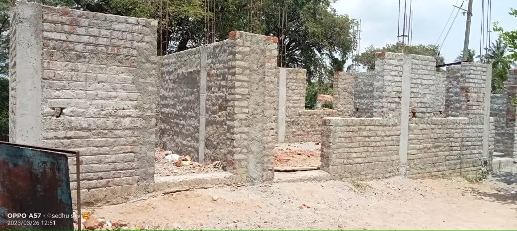 கிடப்பில் அங்கன்வாடி கட்டிட பணி