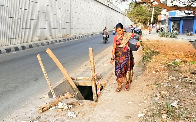 சிமெண்டு சிலாப் சேதம்