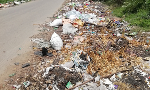 குவிந்து கிடக்கும் குப்பைகள்