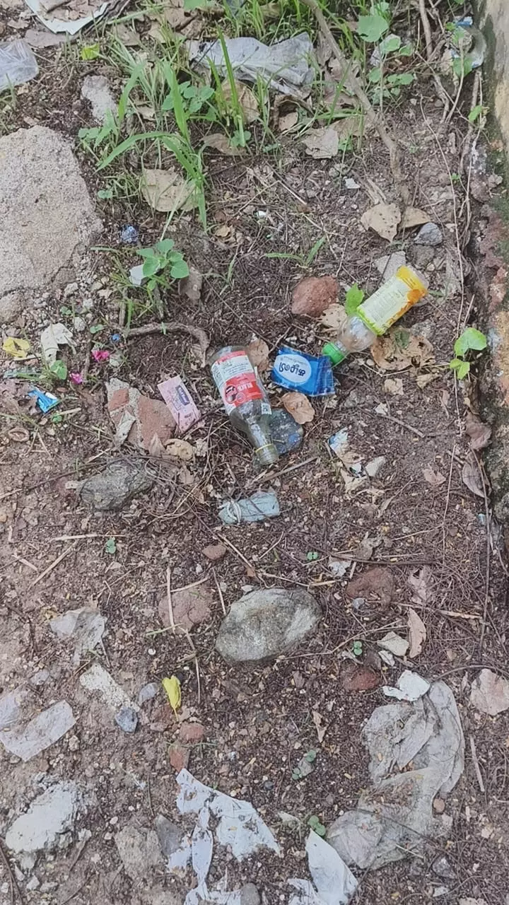 மதுப்பிரியர்கள் அட்டகாசம்