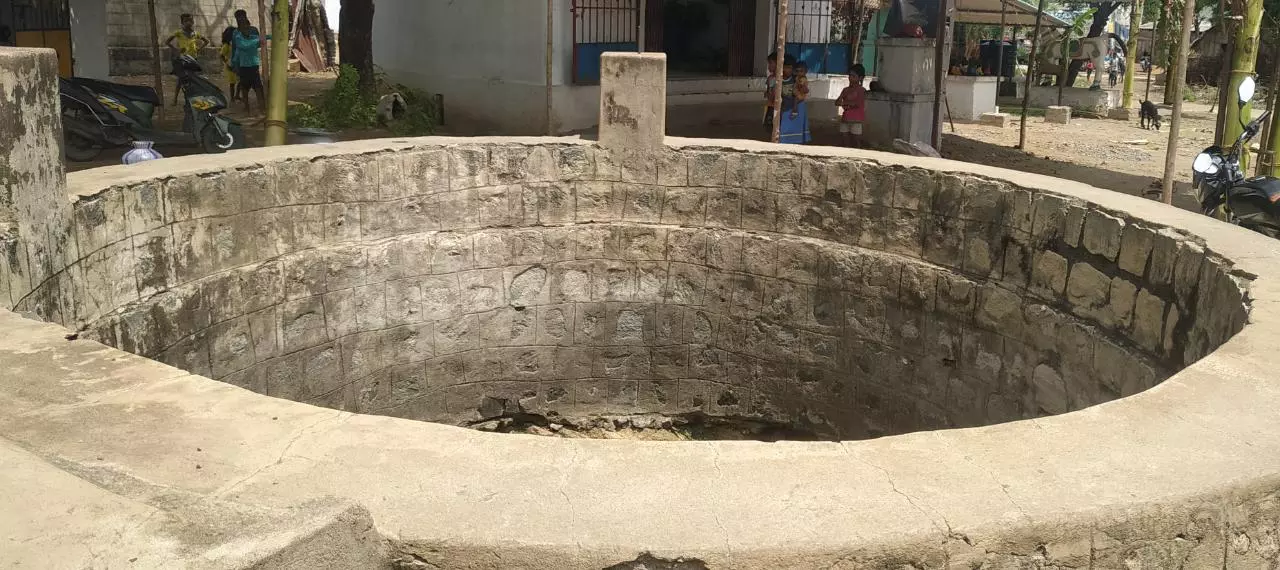 பாதுகாப்பற்ற கிணறு பாதுகாப்பற்ற கிணறு