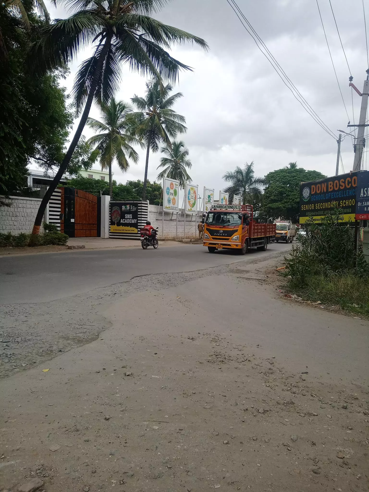 வேகத்தடை அமைக்கப்படுமா? வேகத்தடை அமைக்கப்படுமா?