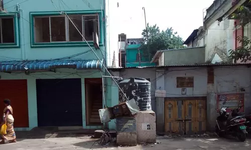 ஆபத்தான மின்சார பெட்டி