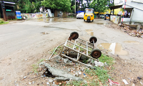 சிமெண்டு சிலாப் அமைக்கப்படுமா?