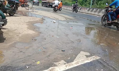 வீணாகும் தண்ணீர்